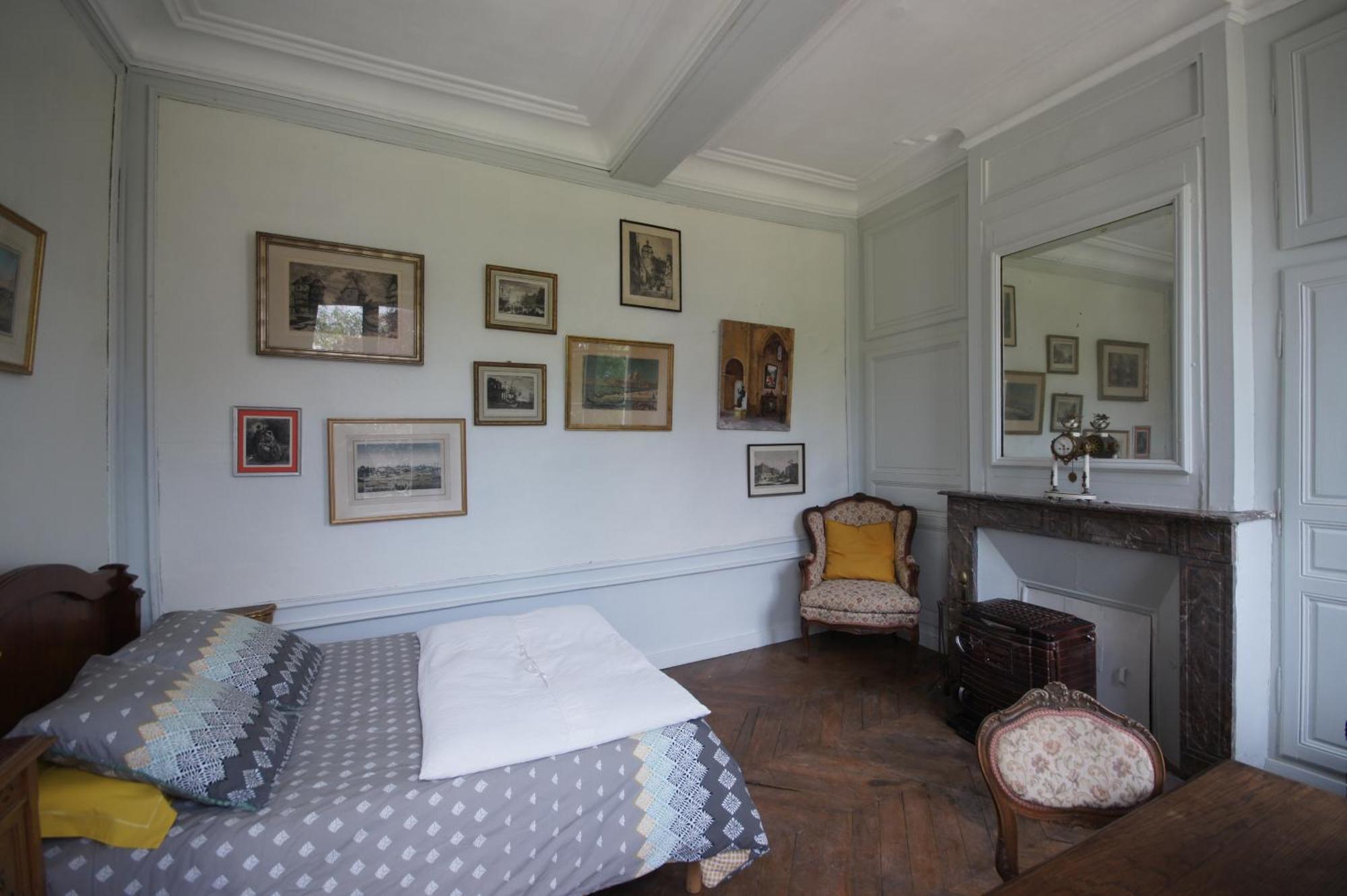 Chateau De Bouillancourt En Sery Luaran gambar